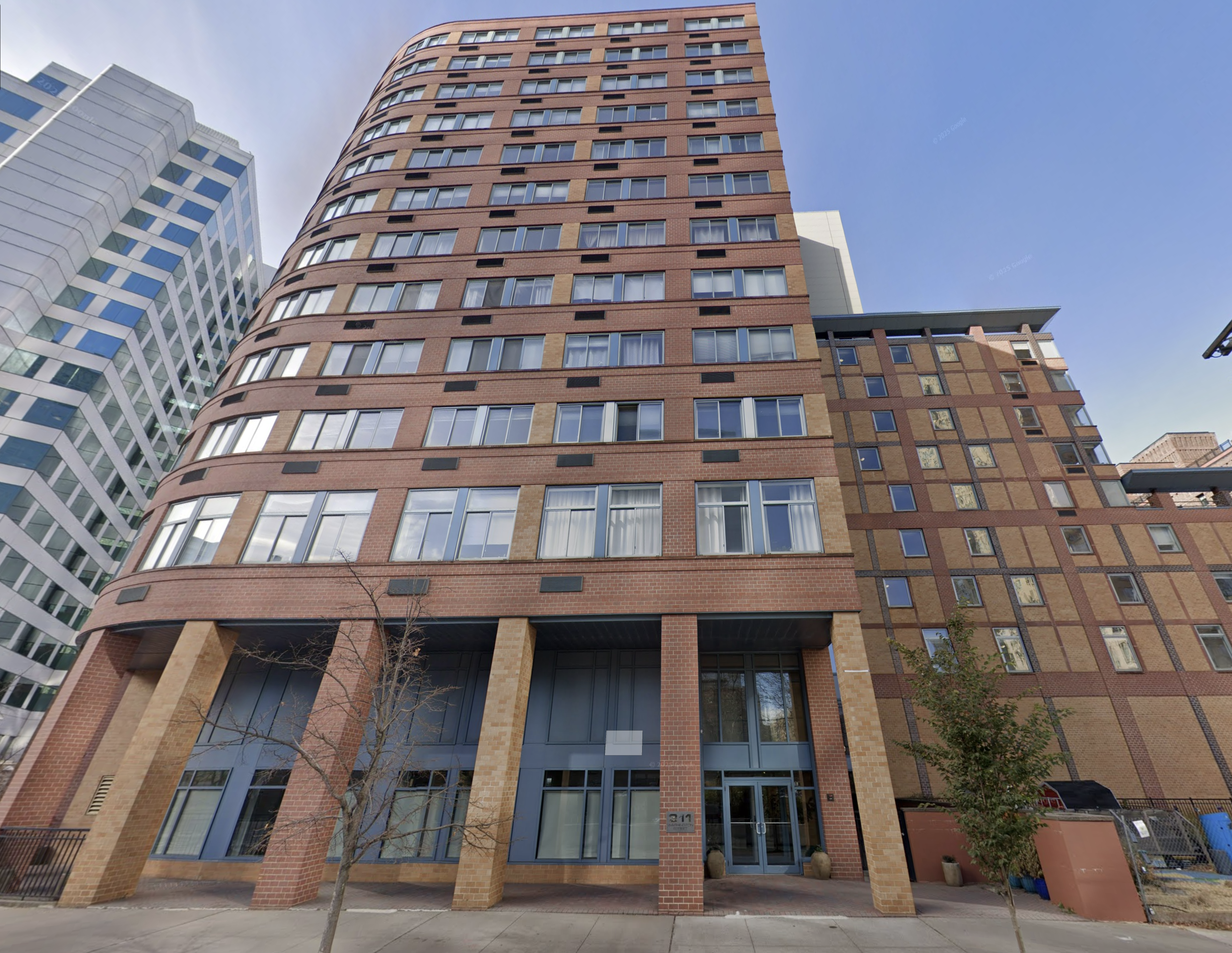 The Washington Commons Exterior